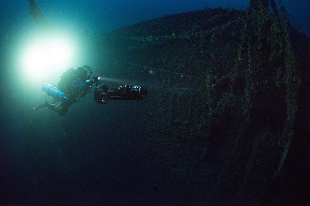 Underwater technical diving operation